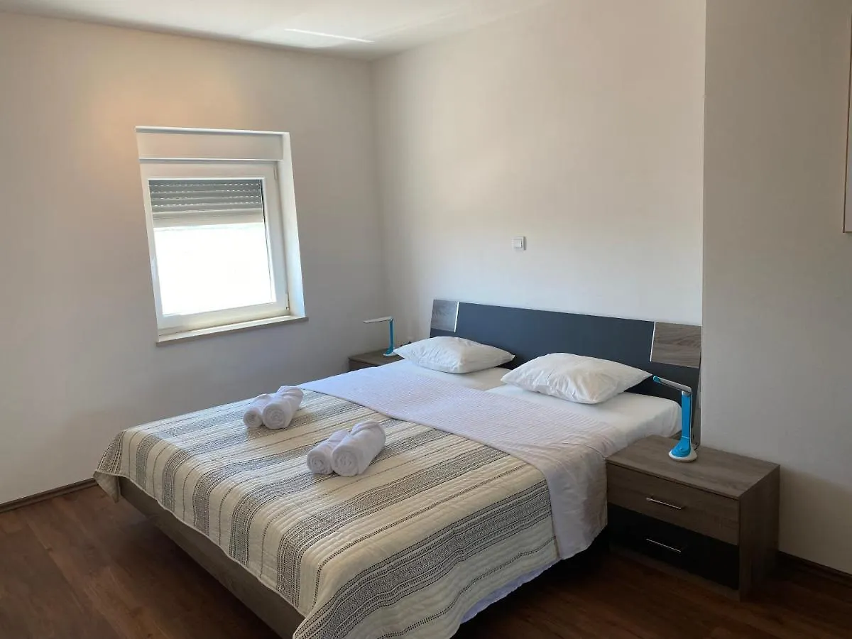 Villa Livi - Luxury Sea View Appartments Medulin Croatia